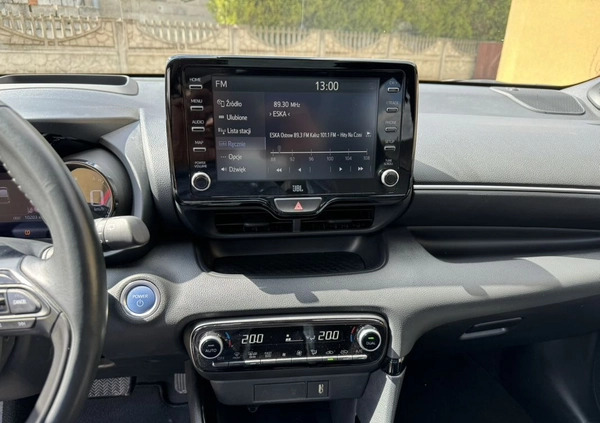 Toyota Yaris cena 72900 przebieg: 11000, rok produkcji 2021 z Dobczyce małe 232